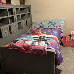 Gently Used Twin Bed Set