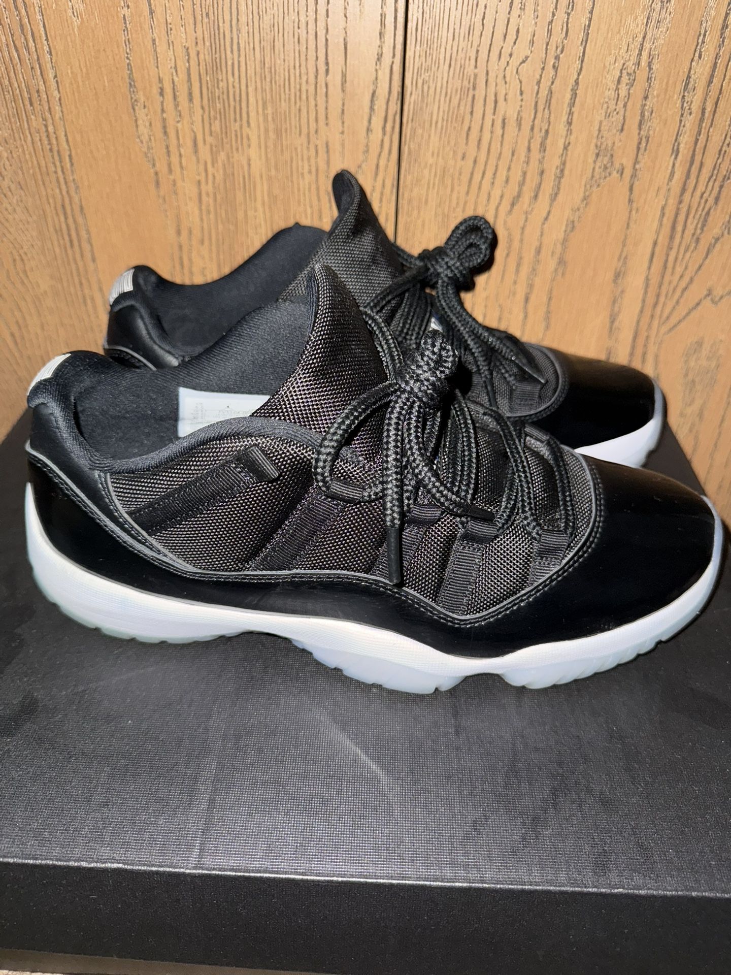 Air Jordan 11 Retro Low Space Jam