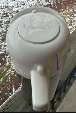 White Coffee Dispenser / Tea Dispenser 