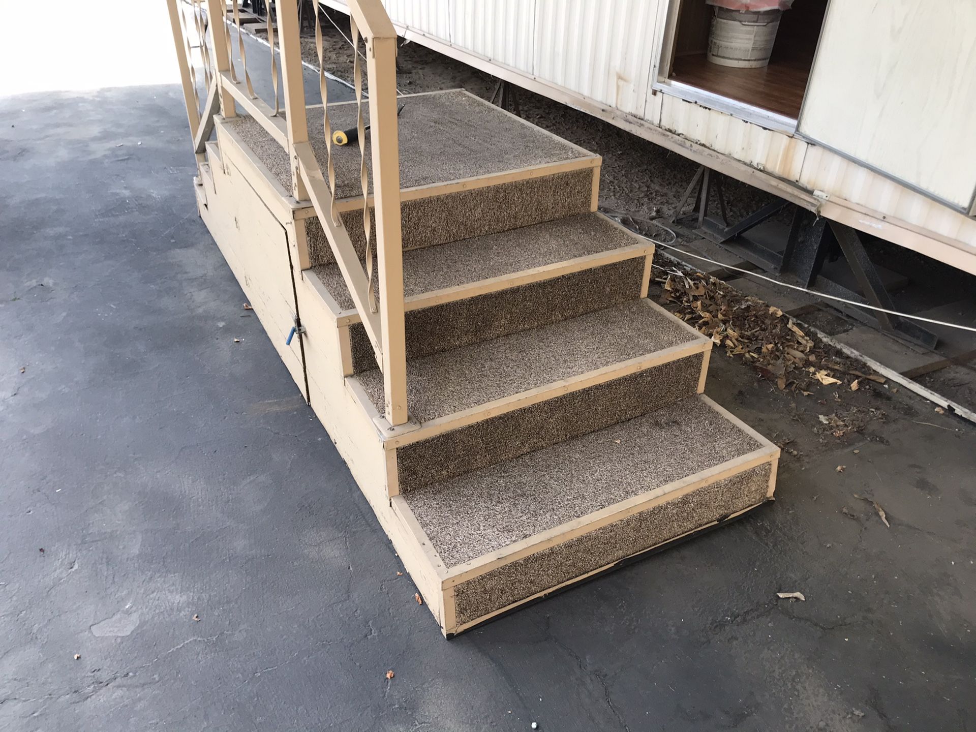 Mobile home stairs for Sale in Perris, CA OfferUp