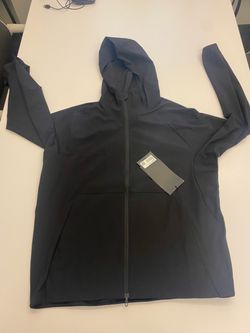 Lululemon pace breaker jacket