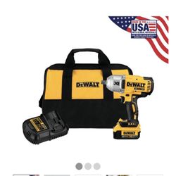 NEW High Torque 1/2 in. Brushless Impact Wrench, 4Ah Kit, DCF899M1