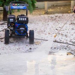 Grime-Fighting Washers - Pressure Clean Like Never Before thought body