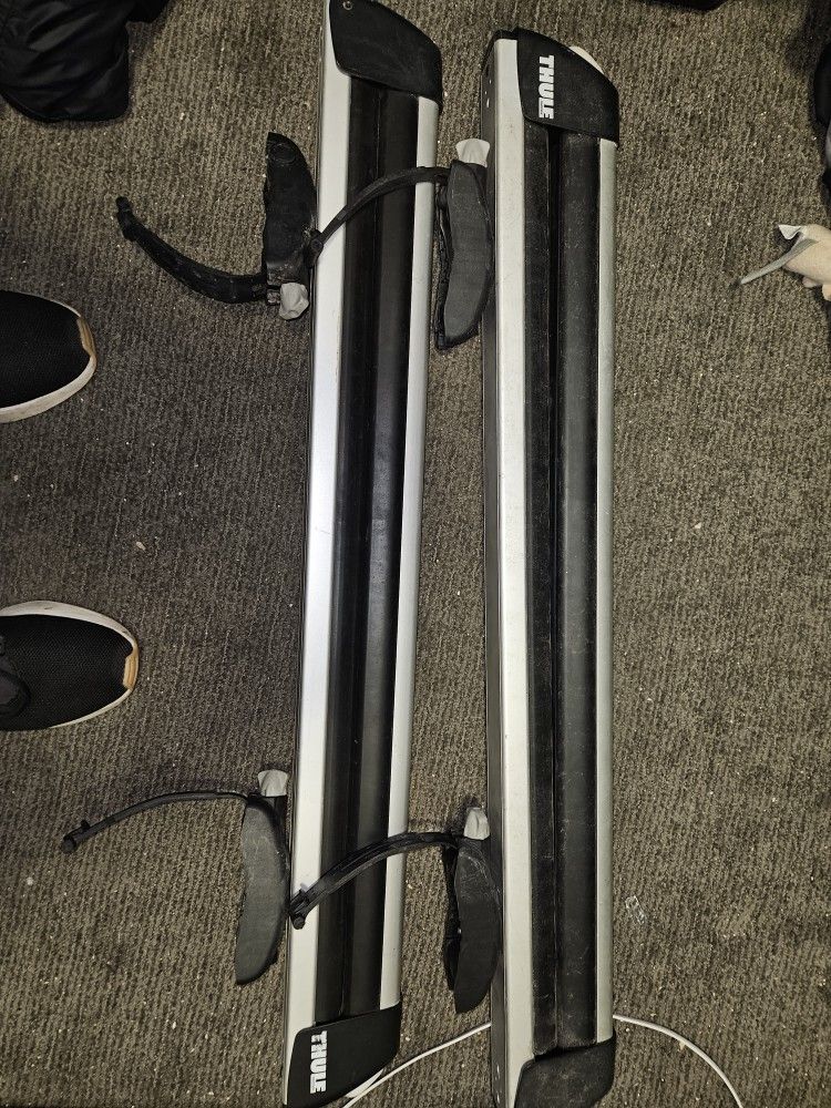 Thule Ski And Snow Board Rack