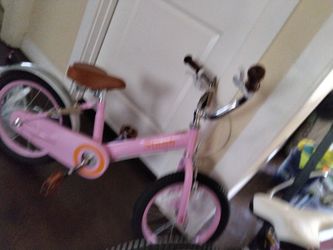 Kid 5-6 year old bike