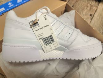 Adidas Women's  Shoes- NEW in box