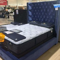 AP🎉 Beautiful! Queen or King Bed // Financing & Delivery Available 
