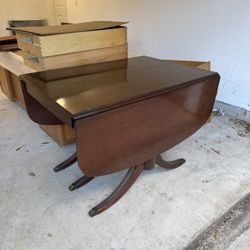 Dining Table With Three Leaves