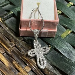 Beautiful Blingy Cross Necklace On Chain