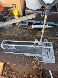 Tile cutter