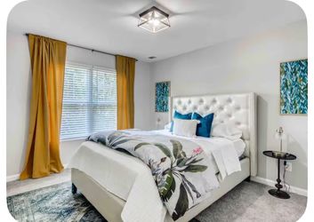 Queen White Tufted Upholstered Bed Frame