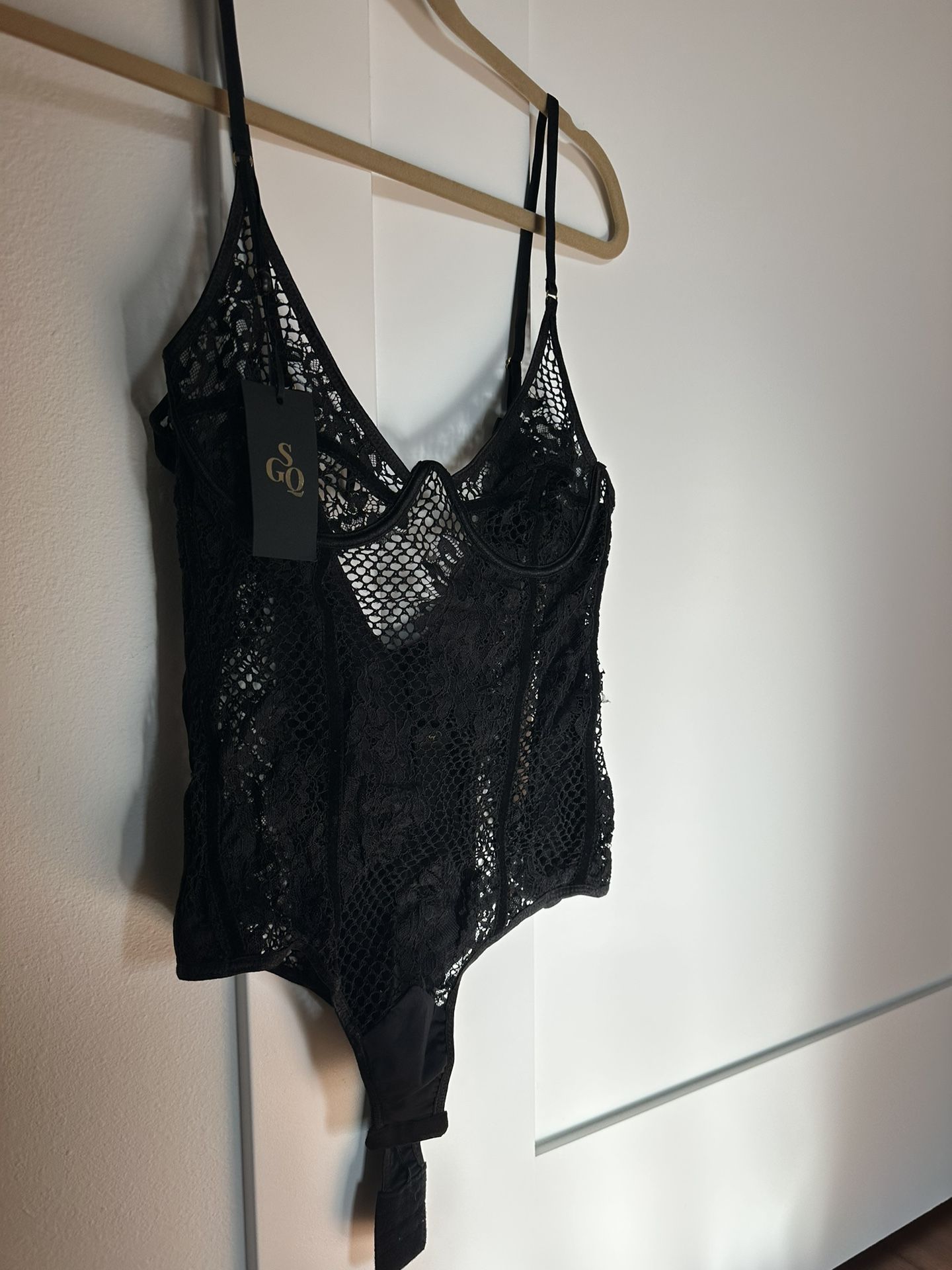 God Save Queens; Sexy All Lace Bodysuit