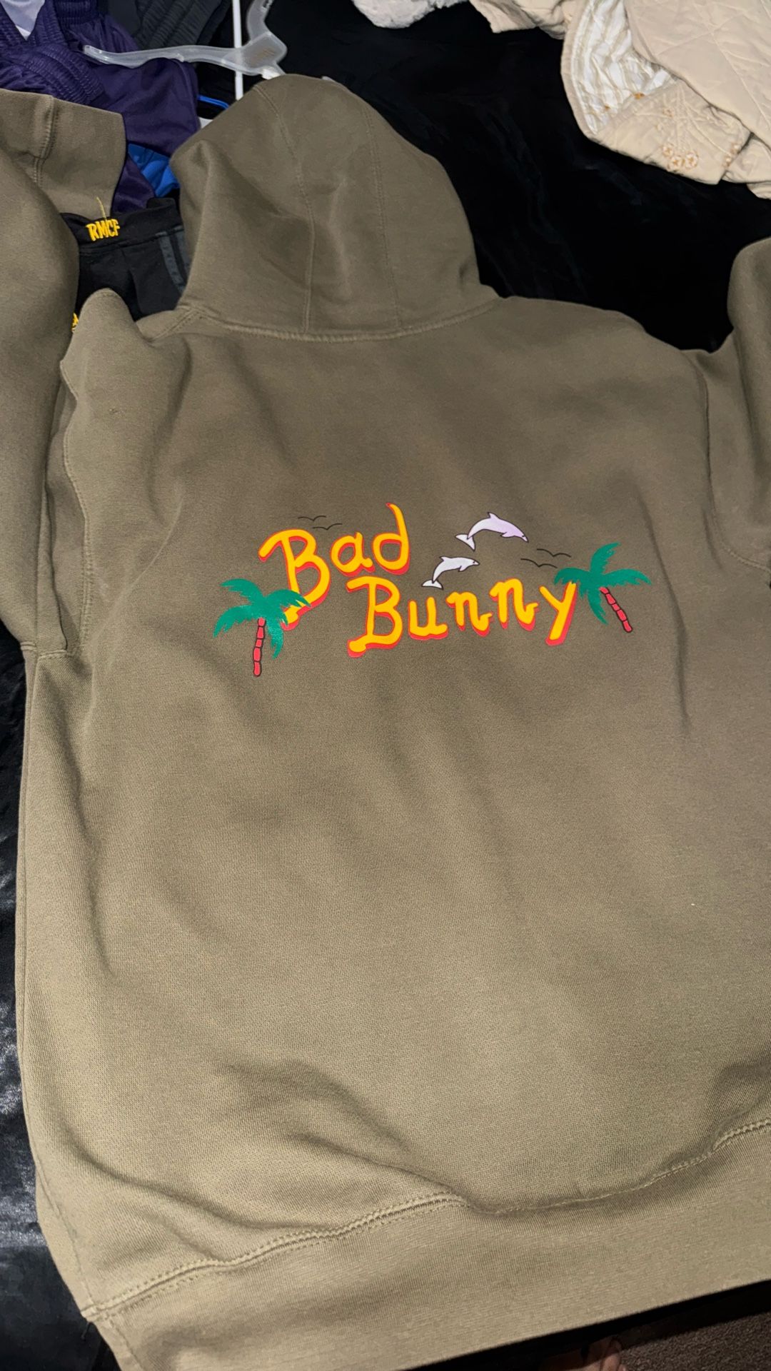 Bad Bunny Suéter