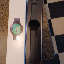 Samsung Galaxy Watch4 