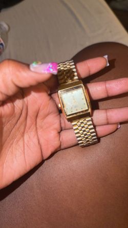 Gold watch for sell never worn