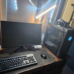 PC and desktop/keyboard/ mouse 