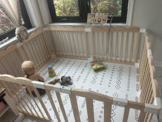 Wood playpen