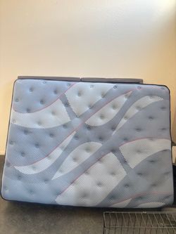 Seally Posture Pedic Pro Queen Mattress