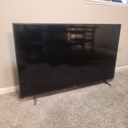 TV 55"  Hisense For Repair. Screen Is NOT Broken 