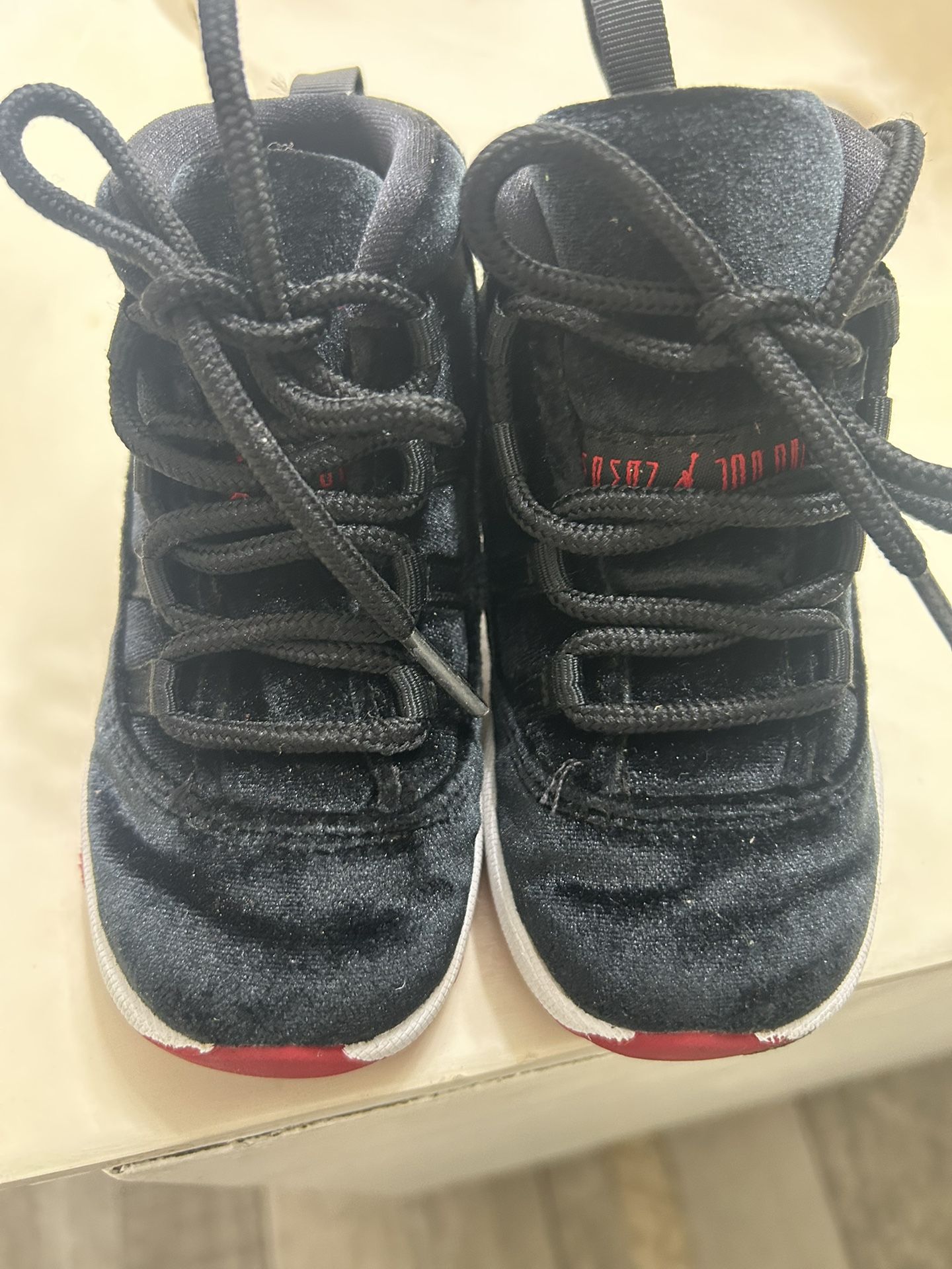 8C JORDANS