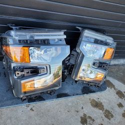 2024-2025 SILVERADO HEADLIGHTS