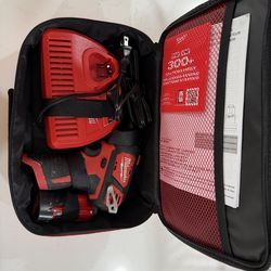 Milwaukee M12 Cordless SET