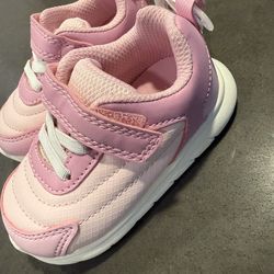 Carter toddler shoes size 4