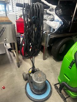 Floor machine