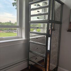 Mirrored 7-drawer Dresser