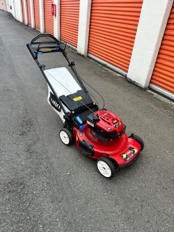 Toro 22” self propelled lawnmower with blade stop