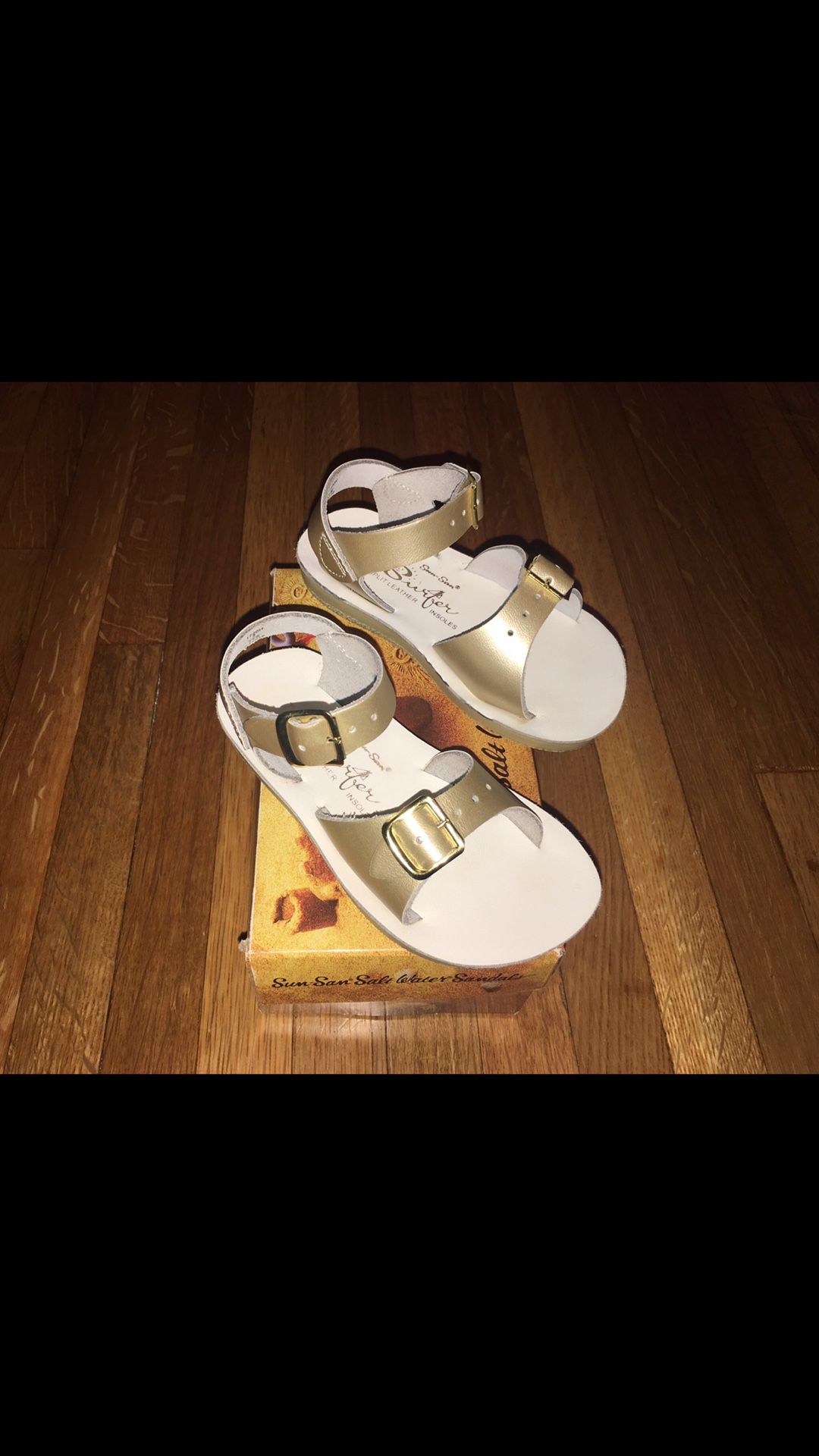 Toddler Girl’s Salt Water Sandals Size 7