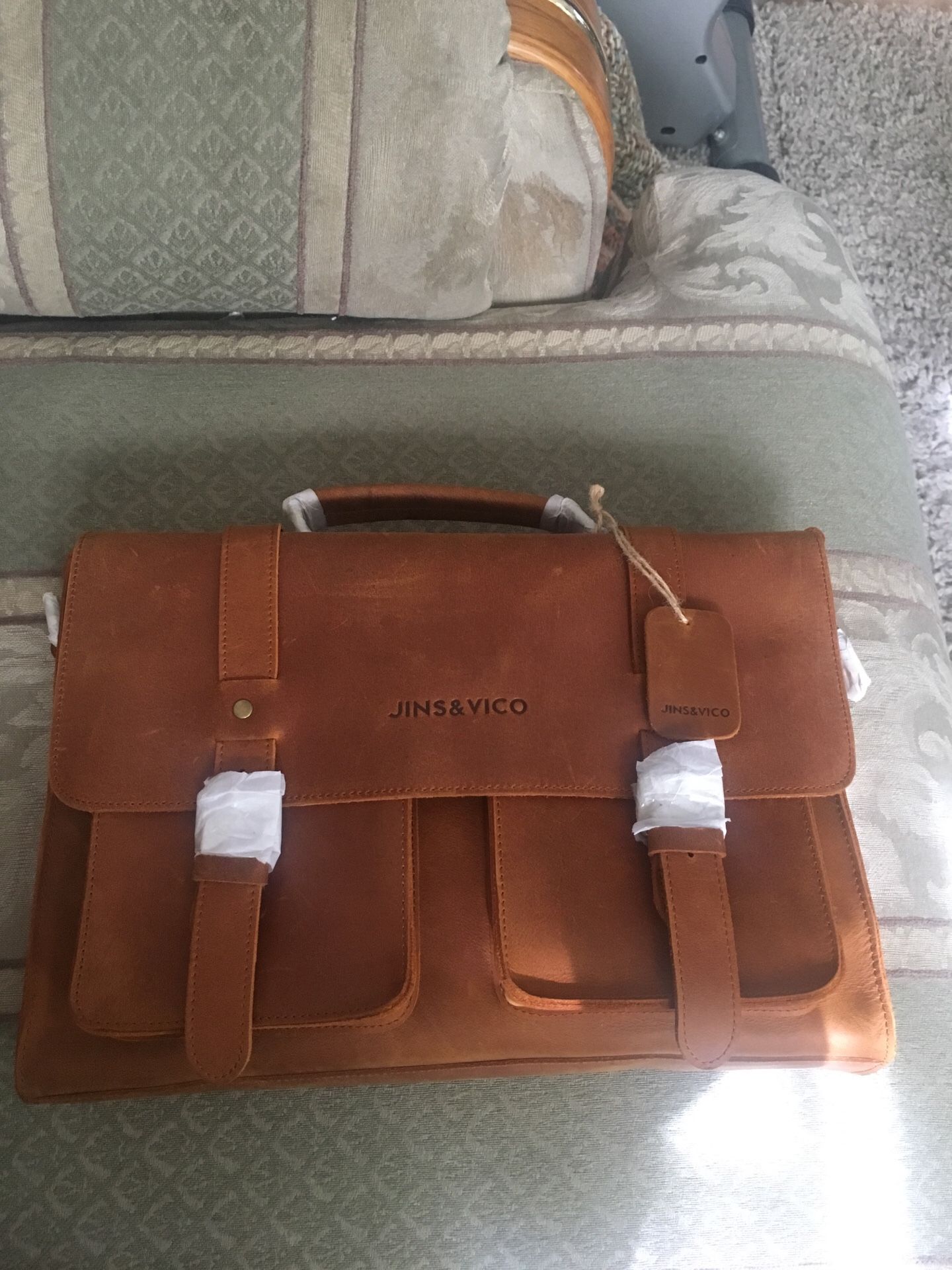 Jins & Vico Genuine Leather Messenger Bag