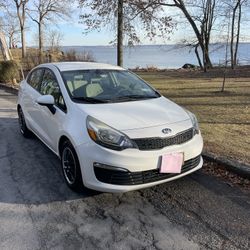 2016 KIA Rio LX GDI —XMAS SPECIAL 