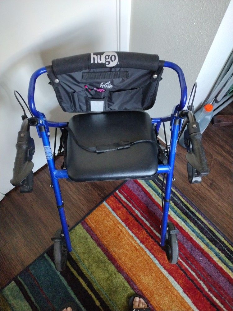 Walker with seat in Great condition 