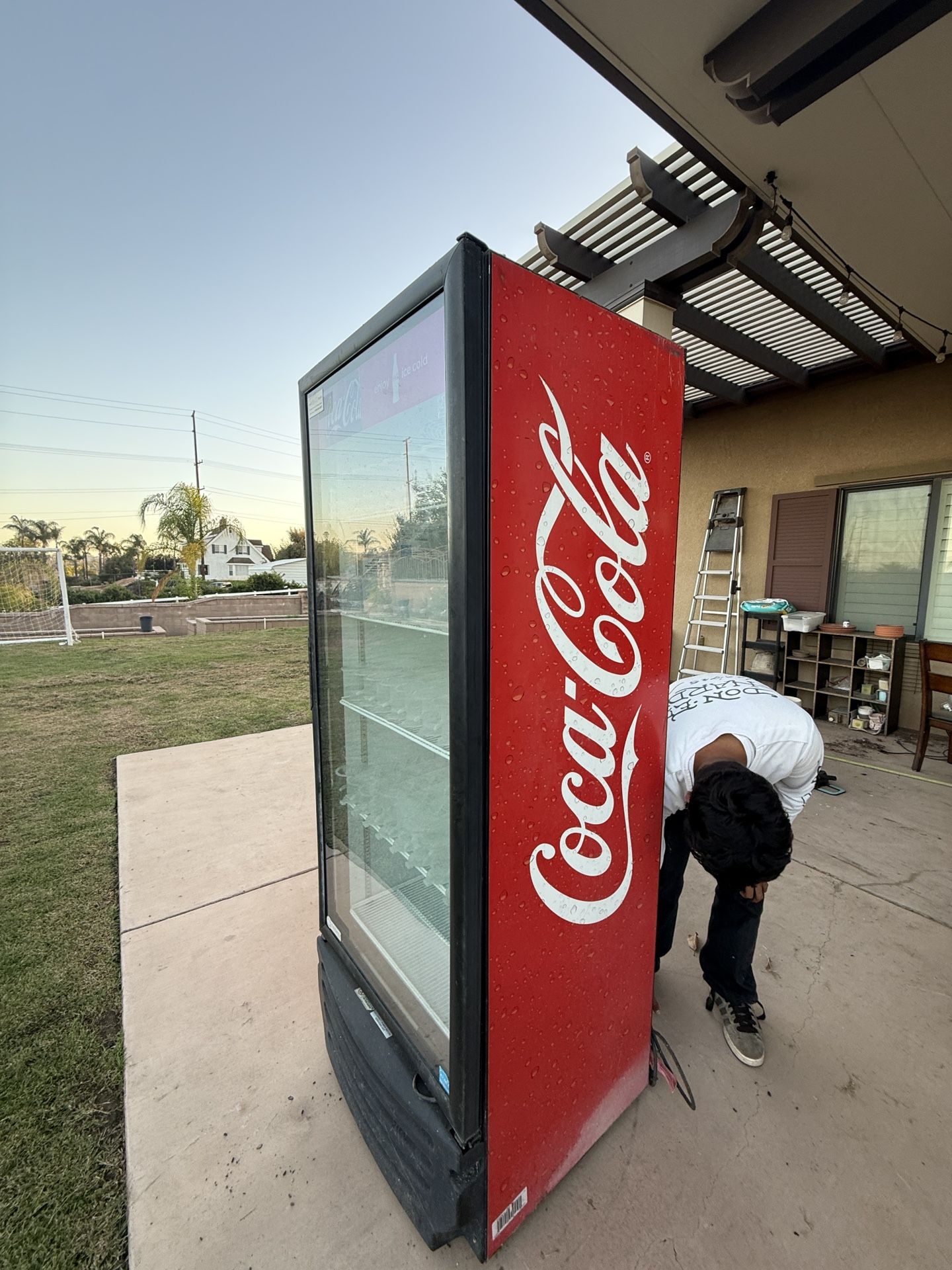FREE Coca cola cooler - DOES NOT WORK 