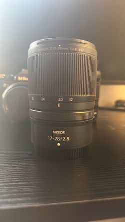 Nikon 17-28 f2.8