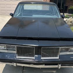 Oldsmobile Cutlass 