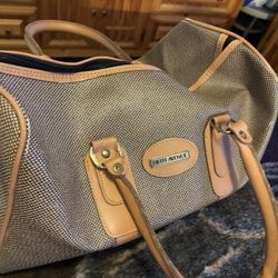 Nostalgic Carrying Hand Bags 