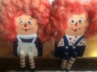 Raggedy Ann and Andy shelf dolls