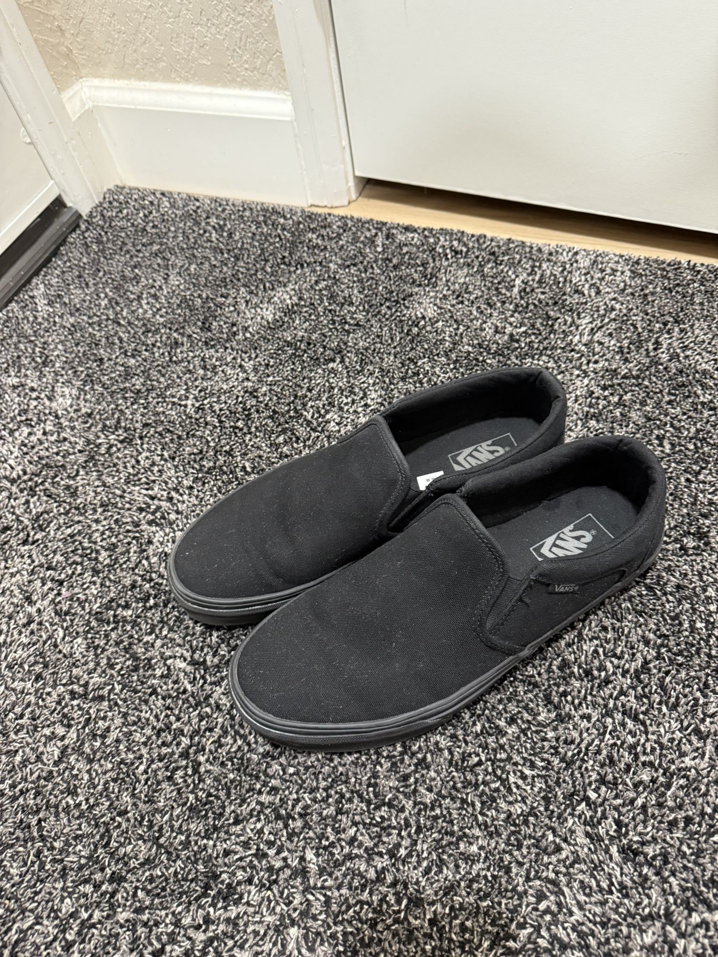 Men’s Vans Shoes 9.5