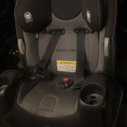 2 car seats 