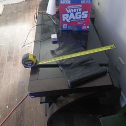 Tv Stand 56 ×18×22 Very Good Condition