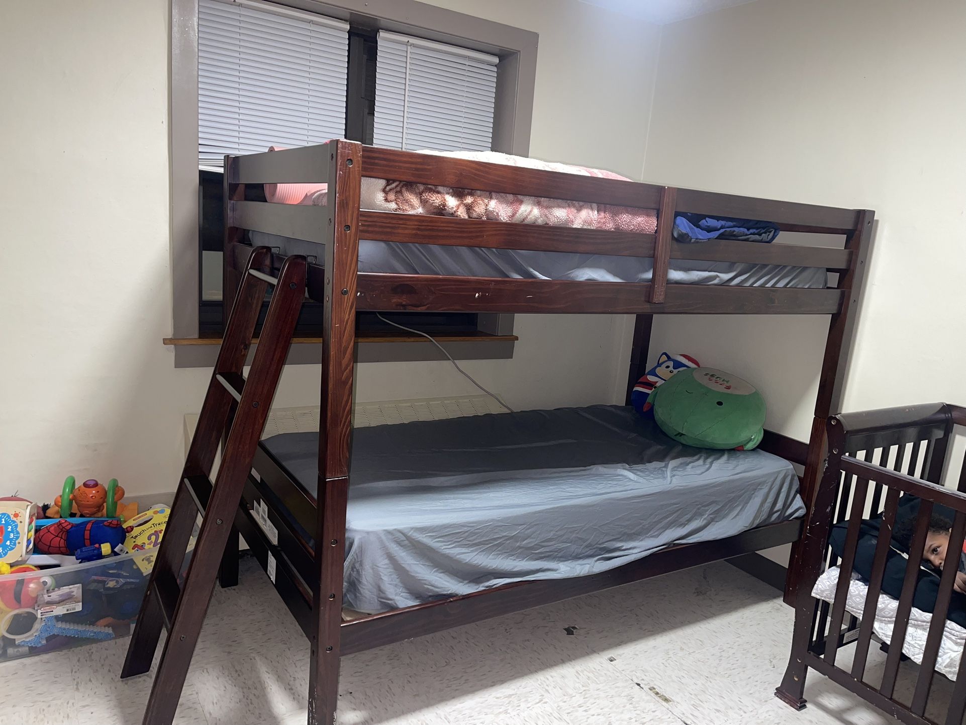 Twin Bunk Bed