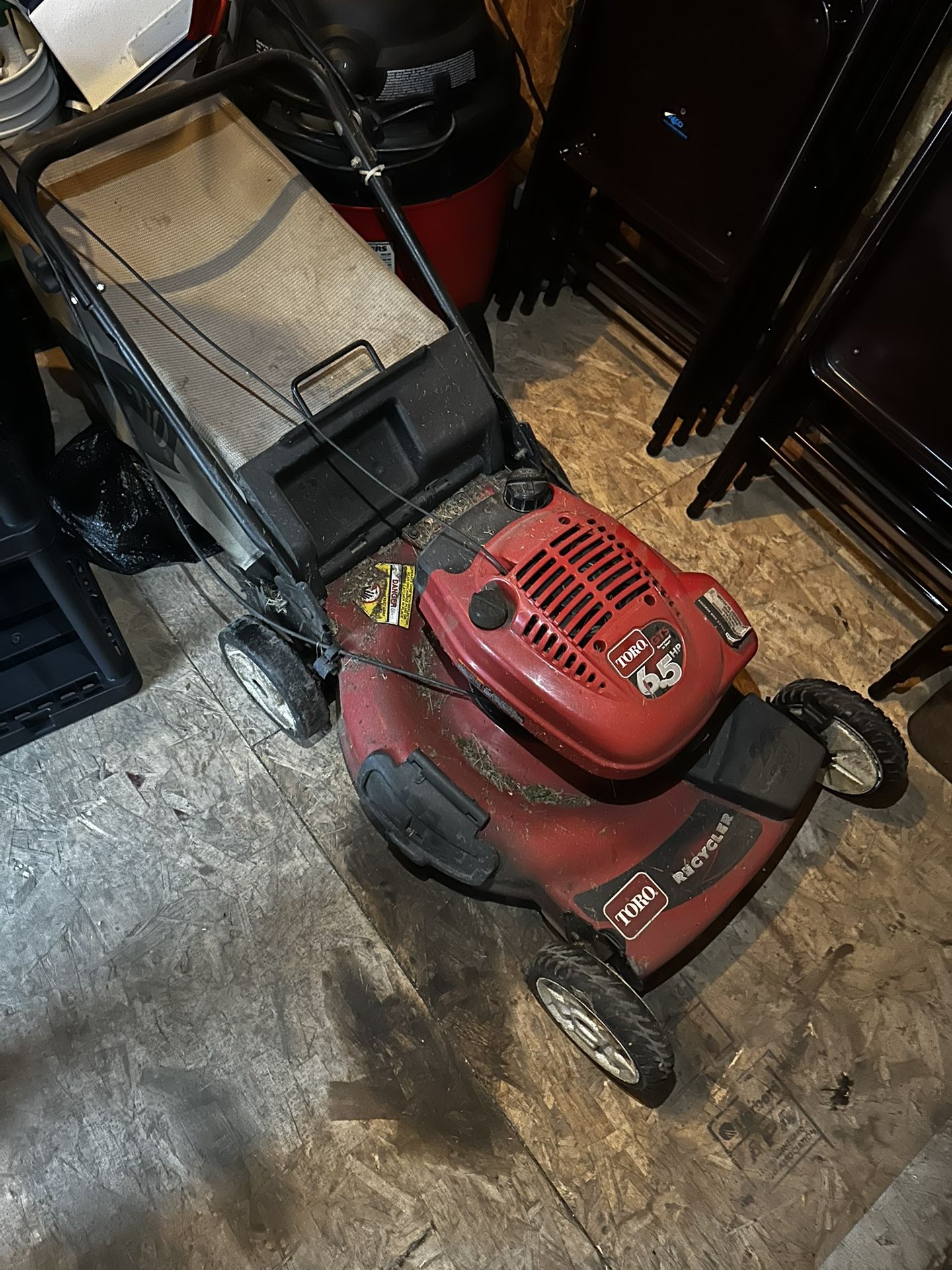 Toro Recycler Lawn Mower - 6.5 HP