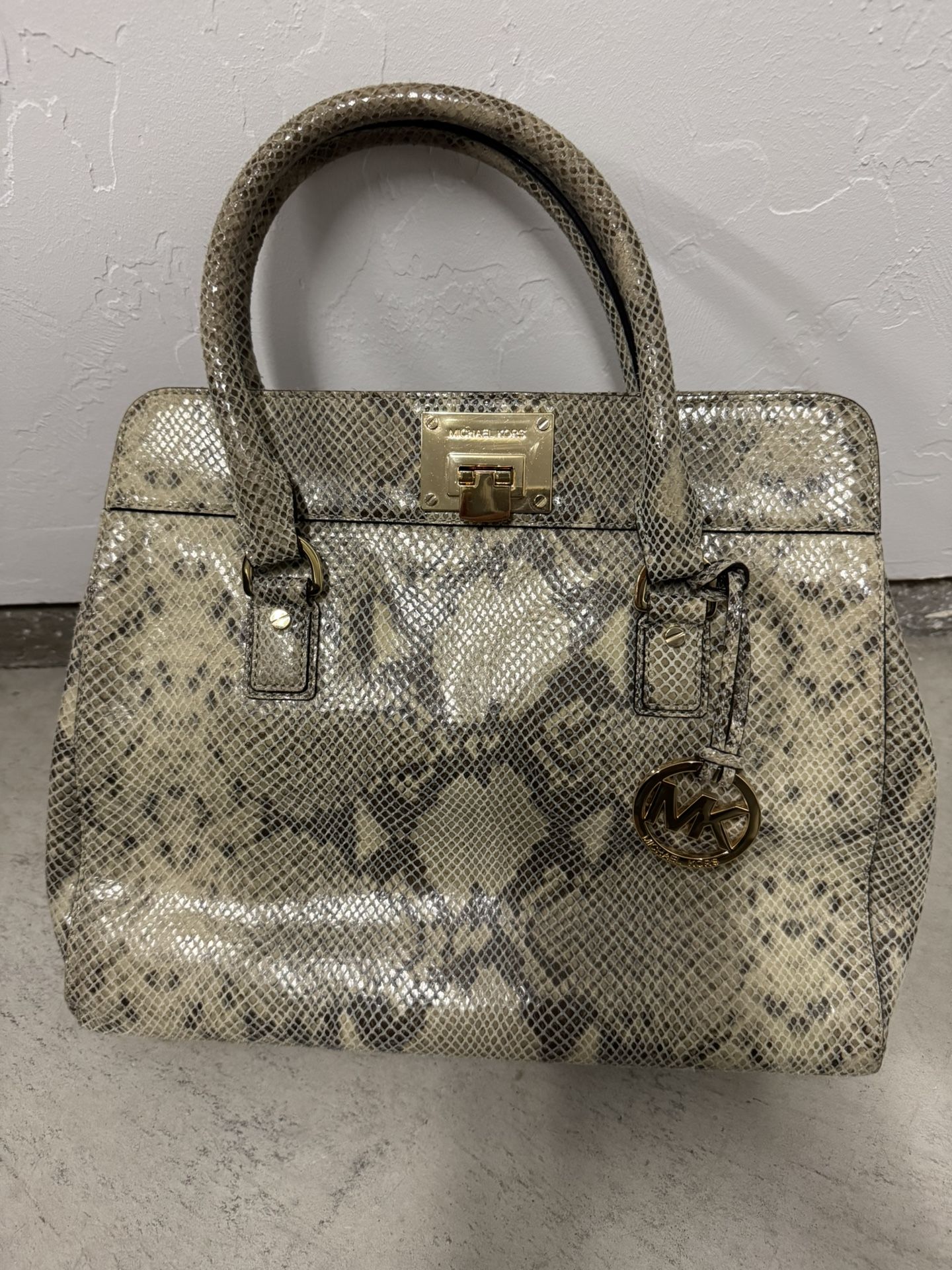 Michael Kors Handbag Snake Skin Print - Gray