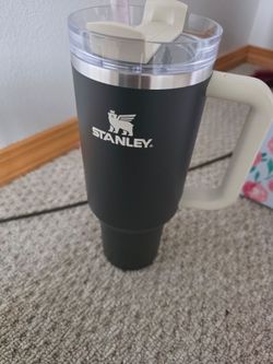 Stanley  40oz