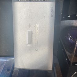 Cadence Amp Model QT https://offerup.com/redirect/?o=ODAuaW4= Good Conditions