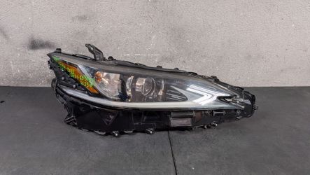 2019-2020-2021 LEXUS ES ES350 RIGHT HEADLIGHT OEM USED #11364