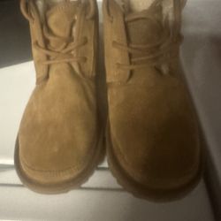Uggs Size 5