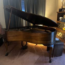 1982  Kimball Grand Piano